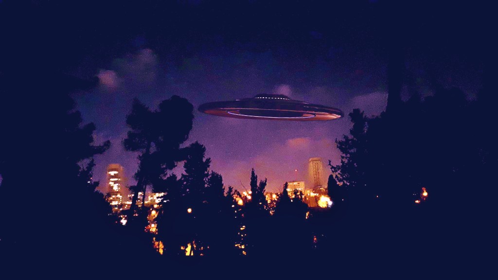 UFO over city for Mr. Kringle.