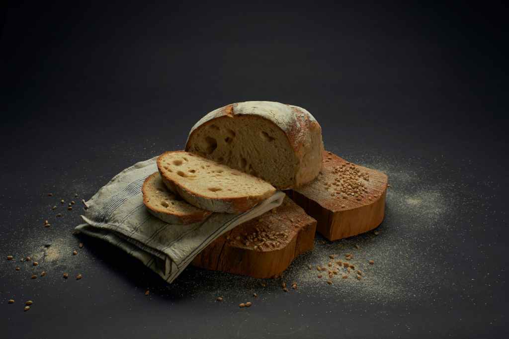 photography of sliced bread
